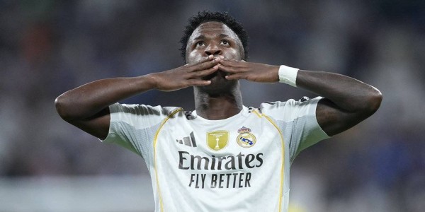 西甲-姆巴佩传射维尼修斯双响+造红 皇马3-1胜10人黄潜