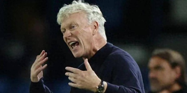 0-1爆冷输球！埃弗顿揭幕战折戟，莫耶斯用人战术遭质疑