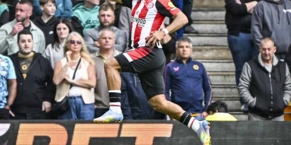 狼队签下意甲最快球员查丘瓦：1250万欧元背后的故事与未来展望