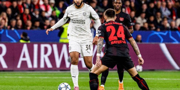 欧冠：1-1，滕哈赫前东家遭荷甲第2逼平，德甲劲旅连续2轮不胜